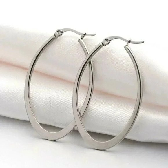 Surgical Stainless Steel Bladed Oval 44x27mm Silver Hoop Earrings - Picture 1 of 1